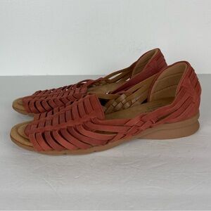 Comfortiva Women's Huarache Woven Leather Sandals 10M Red Pillow Top Memory Foam